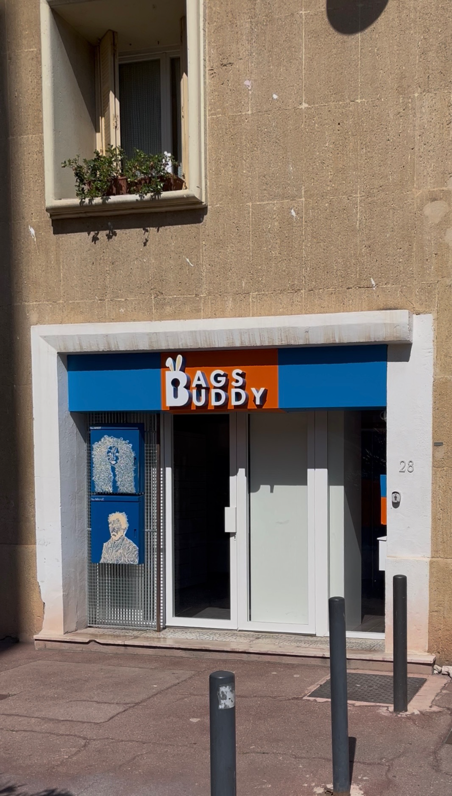 Casier Baggy's – Marseille Vieux-Port Panier, 28 rue de la Loge